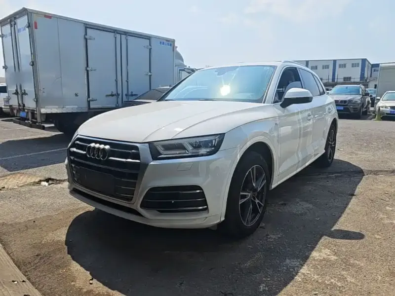Audi Q5L, 2018