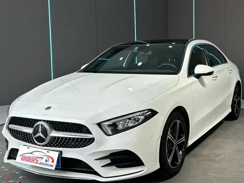 Mercedes-Benz A-Class, 2022 — фото 1