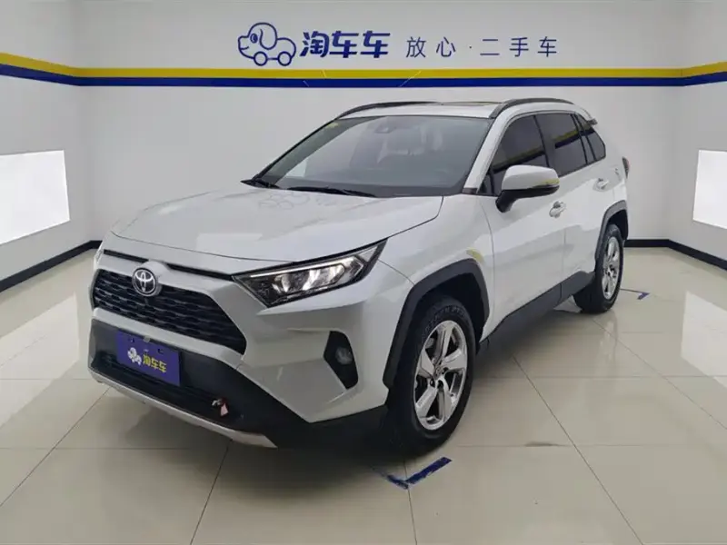 Toyota RAV4, 2022 — фото 1