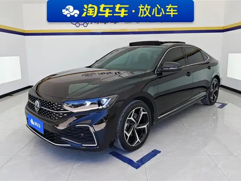 Volkswagen Passat, 2024