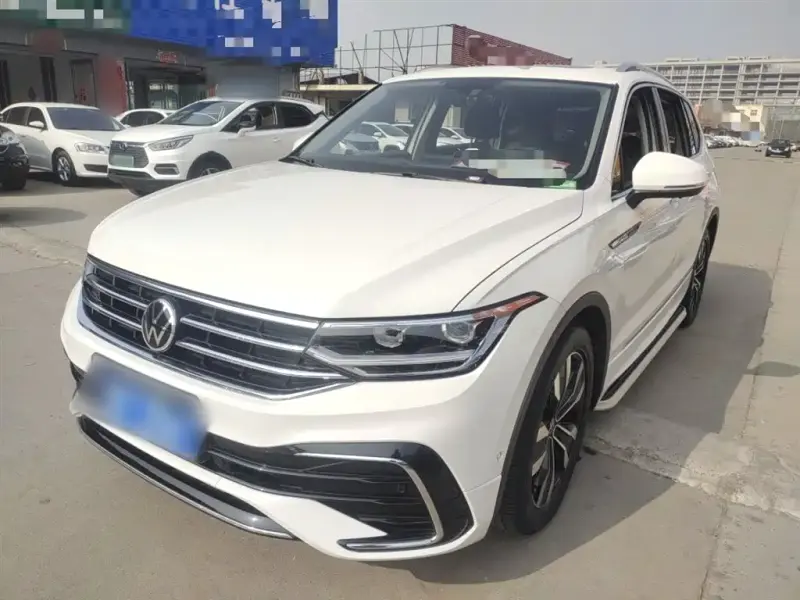 Volkswagen Tiguan L, 2022