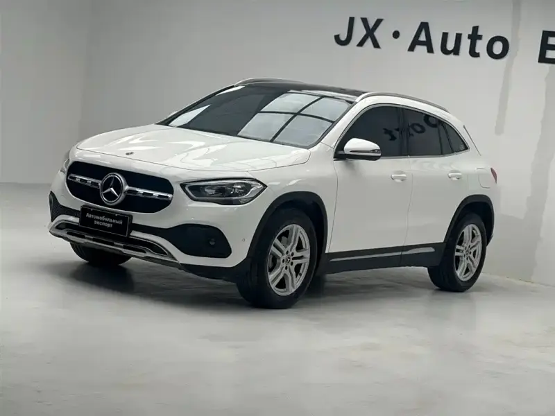 Mercedes-Benz GLA, 2021