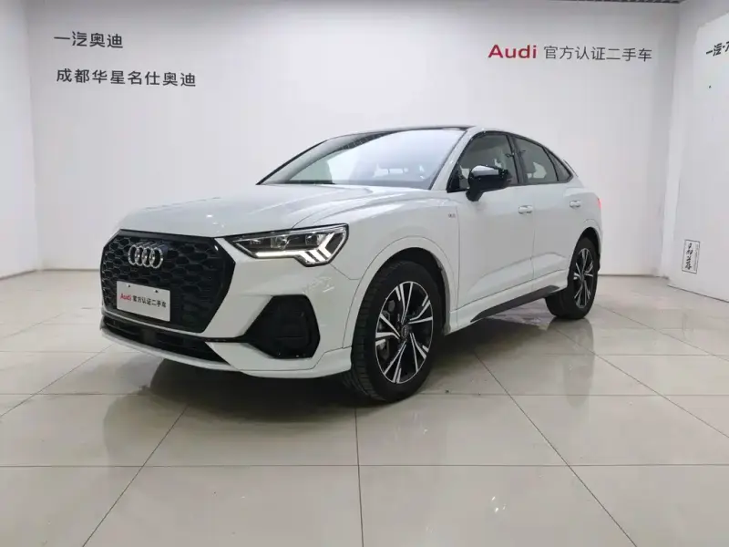 Audi Q3 Sportback, 2022