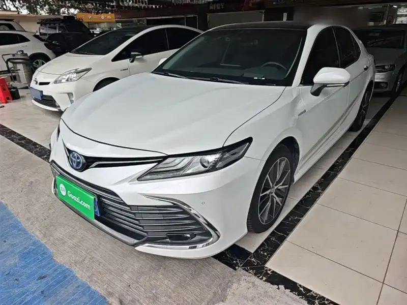 Toyota Camry, 2023