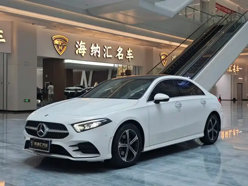 Mercedes-Benz A-Class, 2023 — фото 1