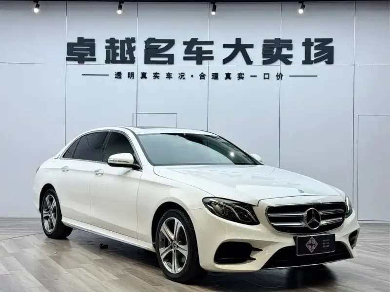 Mercedes-Benz E-Class, 2018 — фото 1