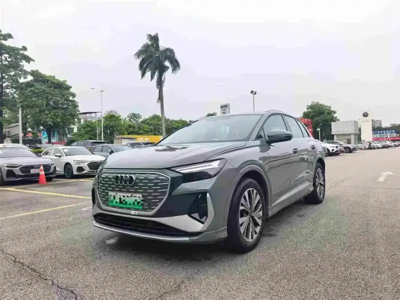 Audi Q4 e-tron, 2025