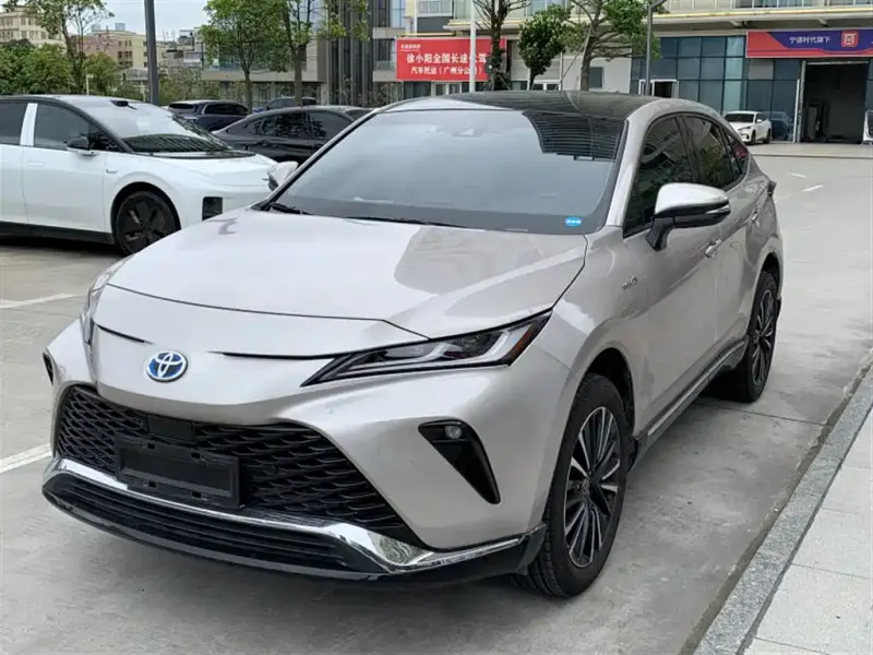 Toyota Venza, 2022