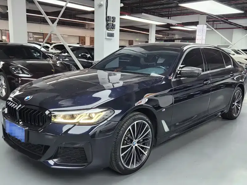 BMW 5 Series, 2022
