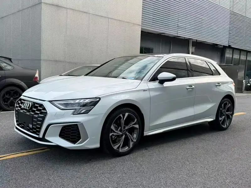 Audi A3, 2022 — фото 1