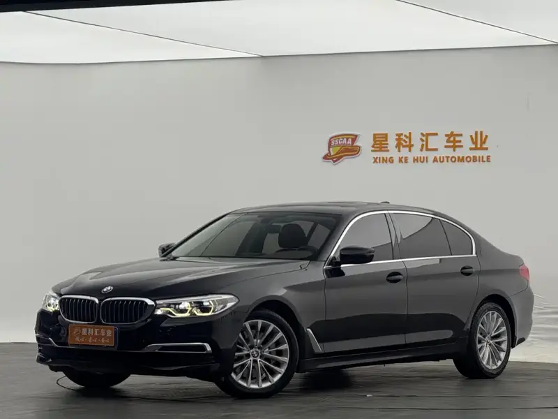 BMW 5 Series, 2020