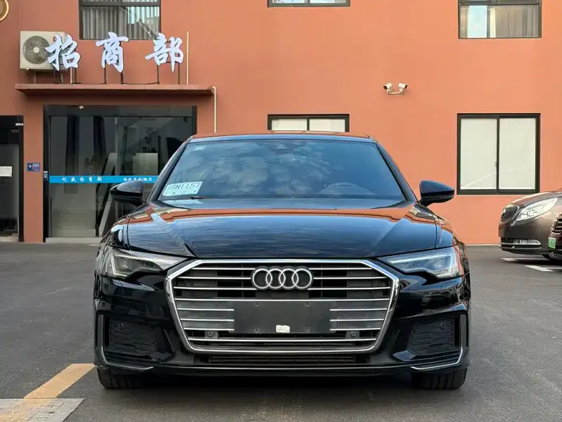 Audi A6L, 2019
