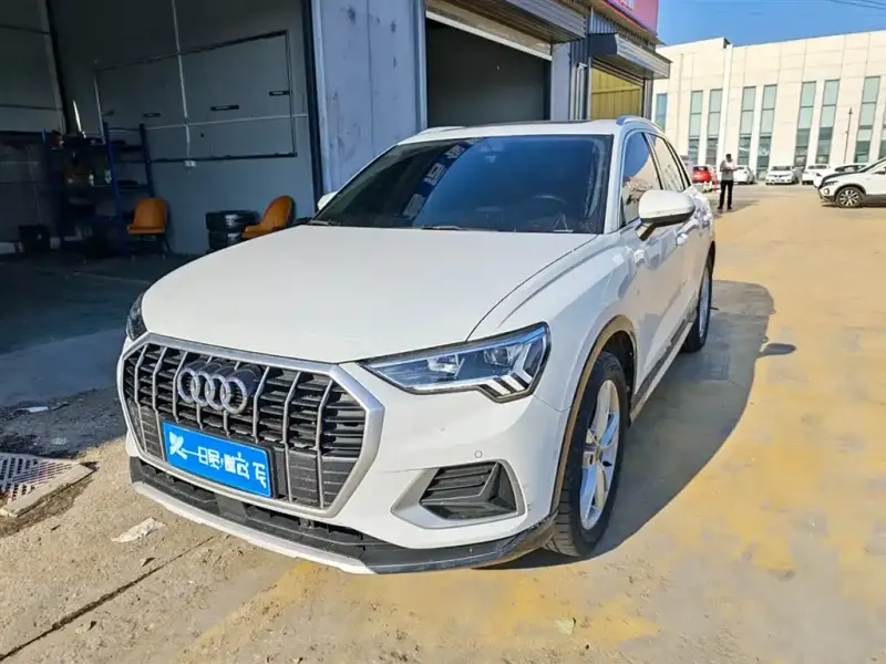 Audi Q3, 2023