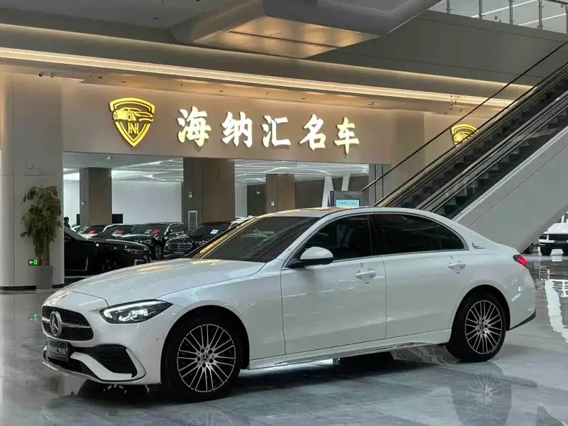 Mercedes-Benz C-Class, 2024
