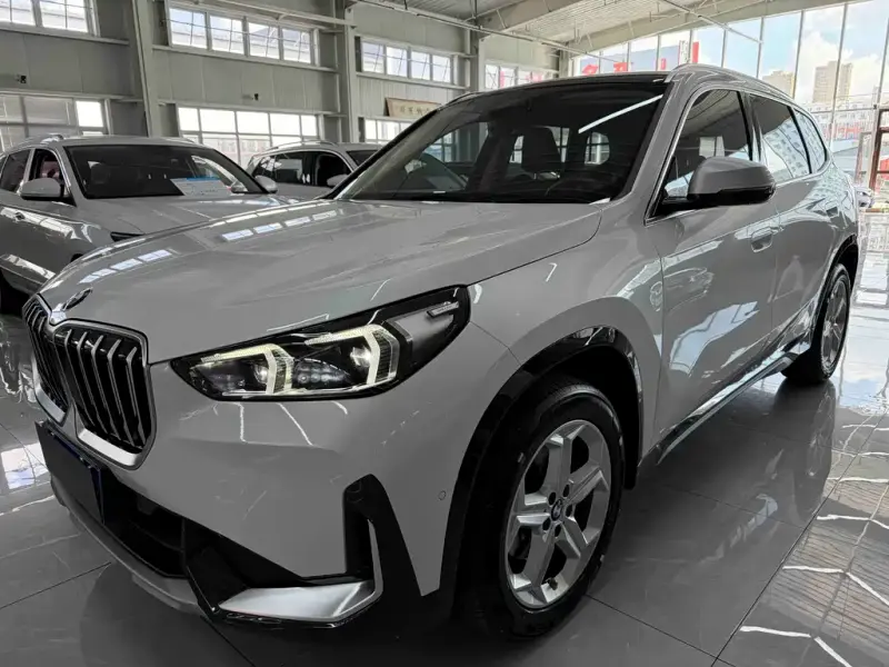 BMW X1, 2023 — фото 1