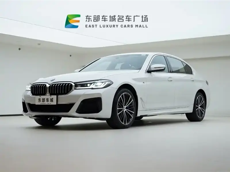 BMW 5 Series, 2022