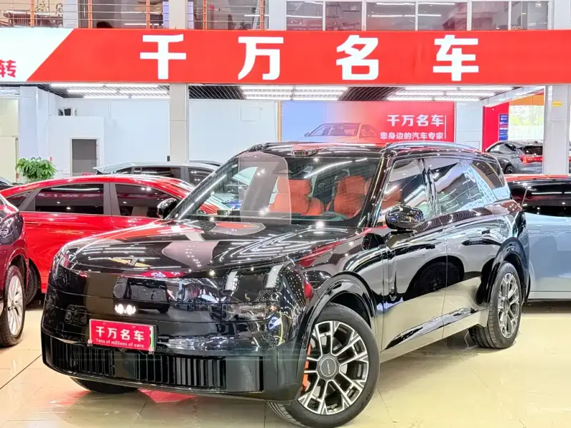 Lynk & Co 900, 2025