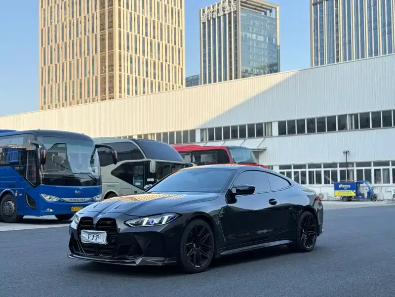 BMW M4, 2022