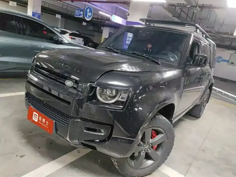 Land Rover Defender, 2024