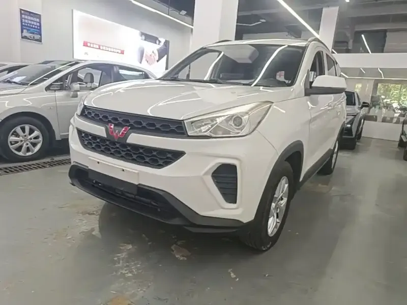 Wuling Hongguang S3, 2019