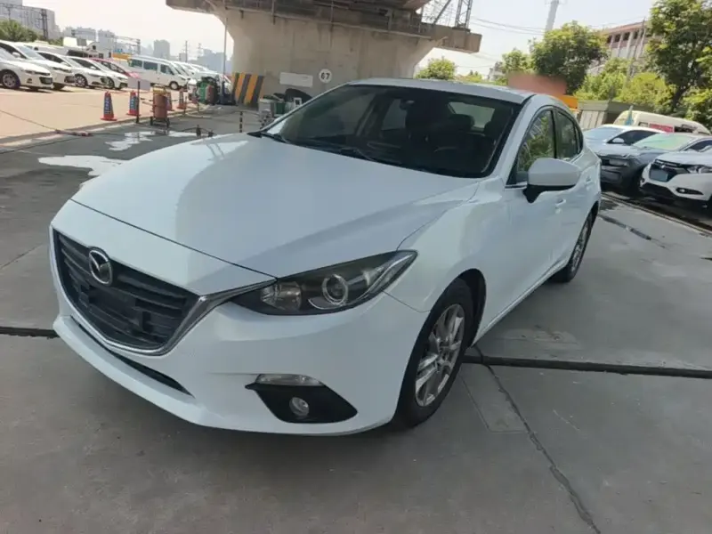 Mazda 3 Axela, 2016 — фото 1