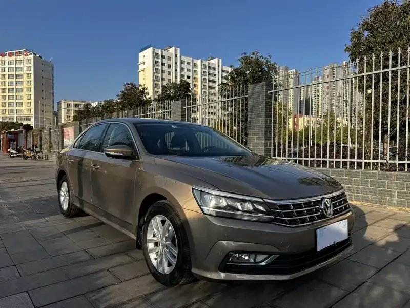 Volkswagen Passat, 2016