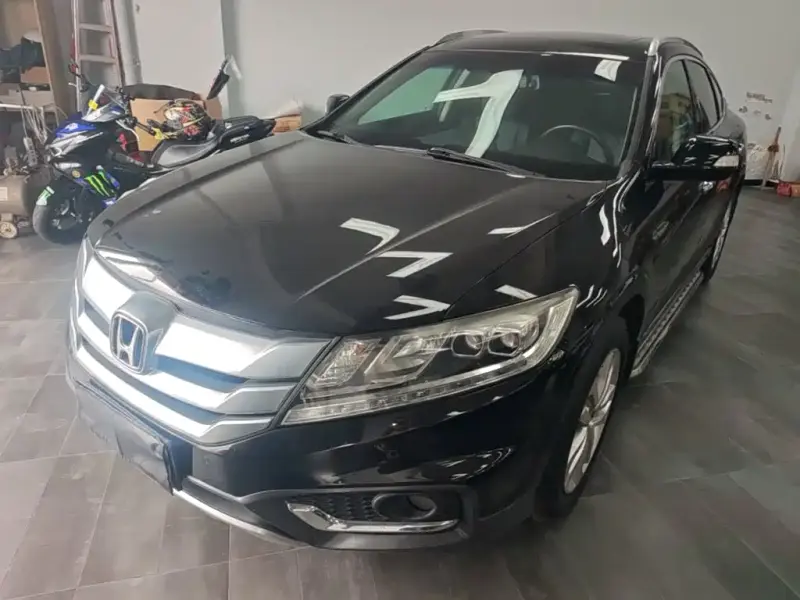 Honda Crosstour, 2015 — фото 1