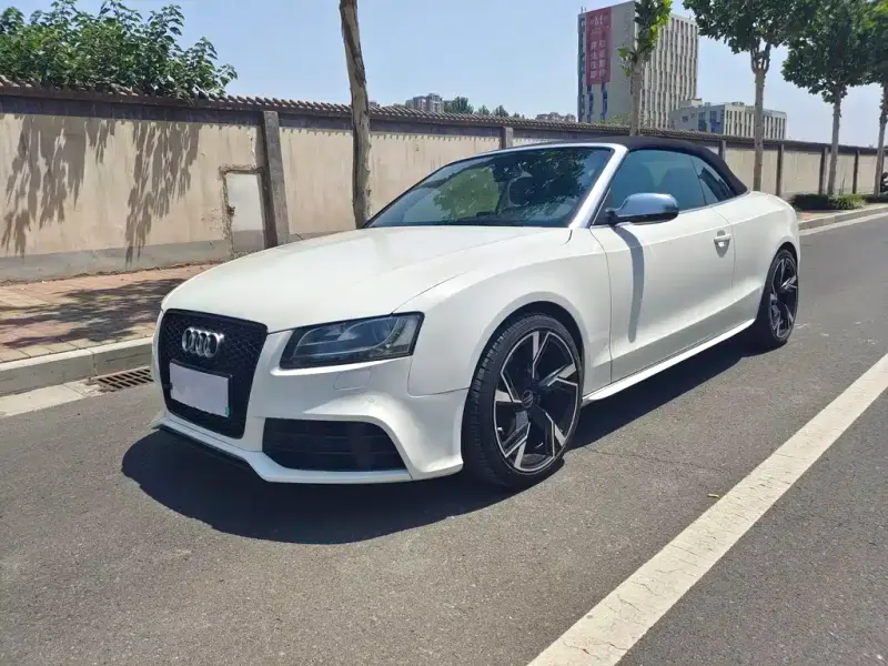 Audi A5 (Import), 2011