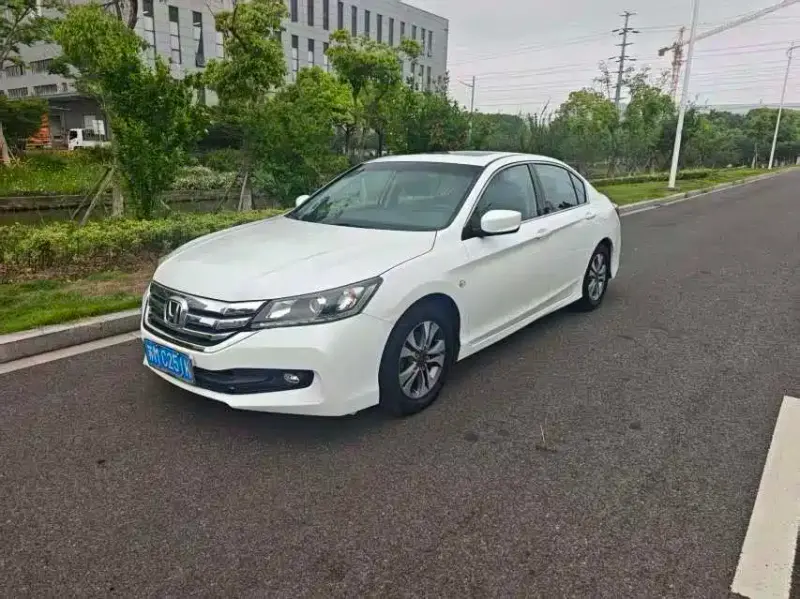Honda Accord, 2016 — фото 1
