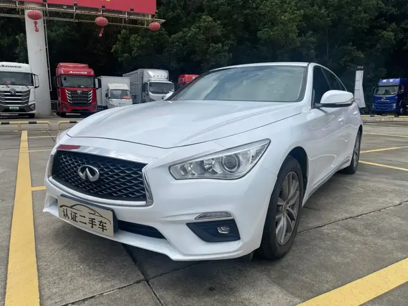 Infiniti Q50L, 2018