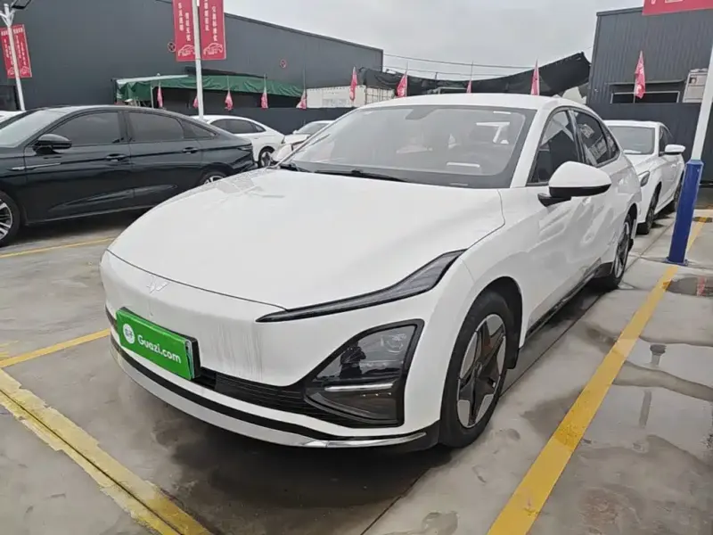 Wuling Xingguang, 2024