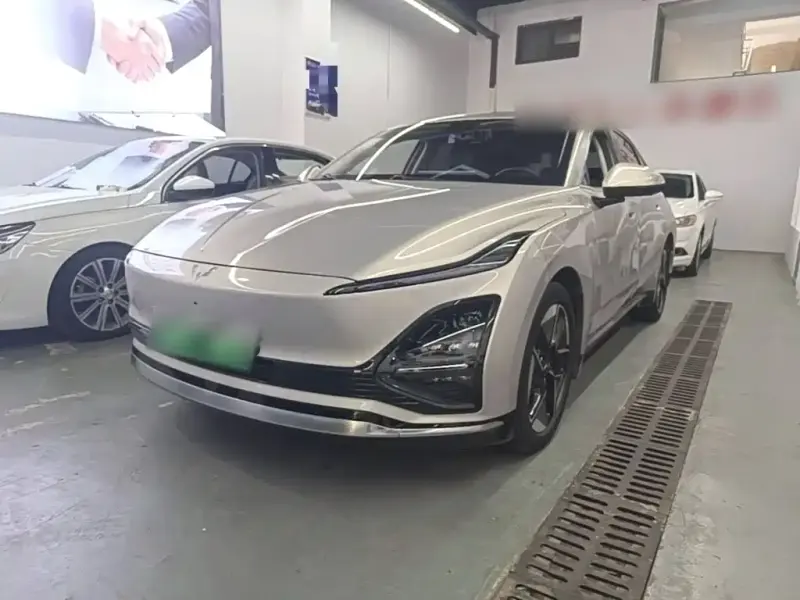 Wuling Xingguang, 2024