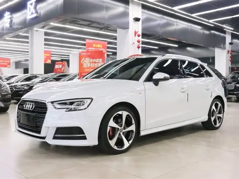 Audi A3, 2019 — фото 1