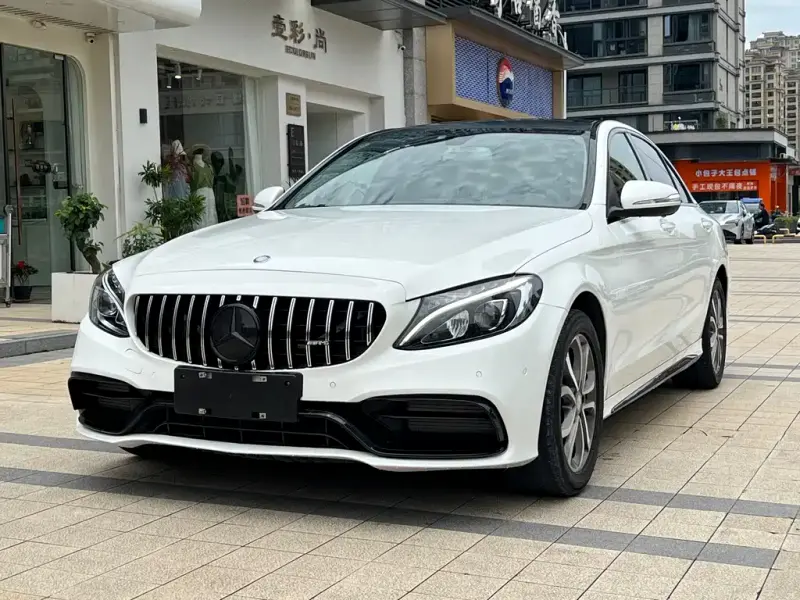 Mercedes-Benz C-Class, 2015