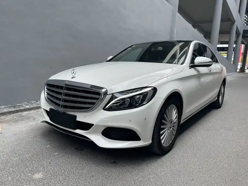 Mercedes-Benz C-Class, 2015