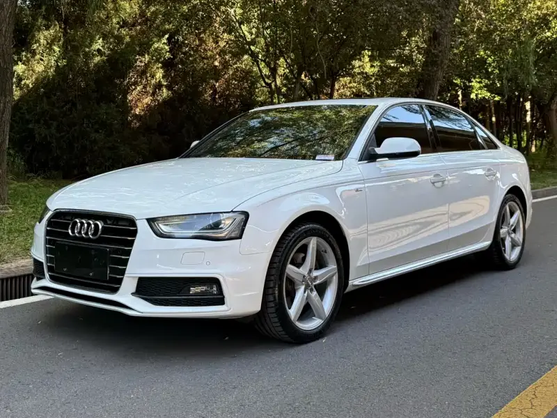 Audi A4L, 2016