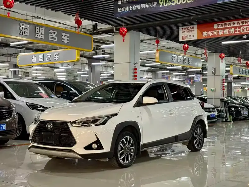 Toyota Yaris L, 2022