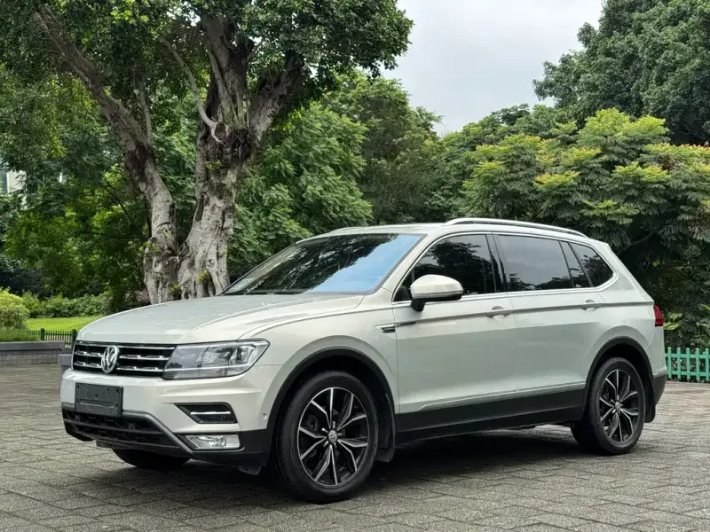 Volkswagen Tiguan L, 2019