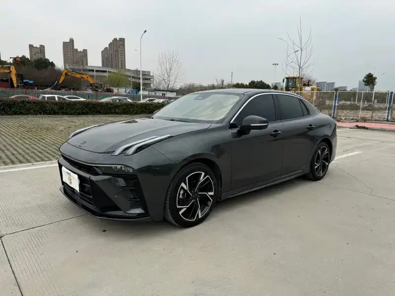 Lynk & Co 03, 2025