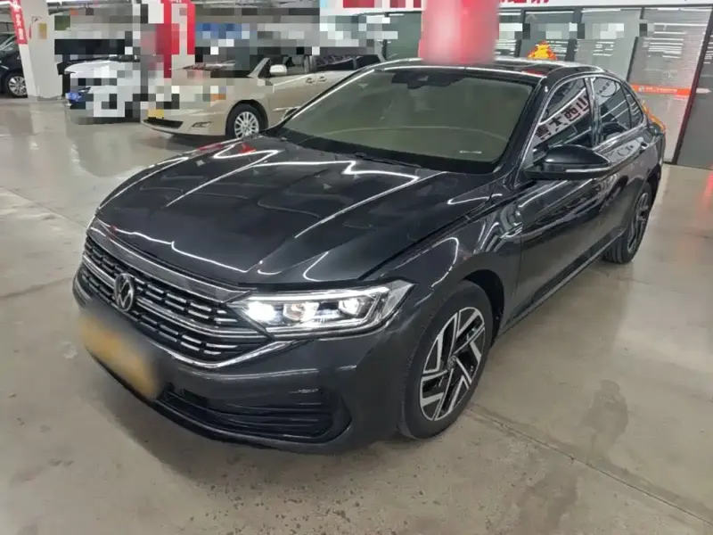Volkswagen Sagitar, 2023