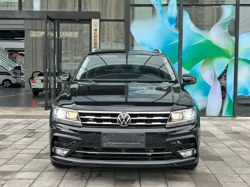 Volkswagen Tiguan L, 2021