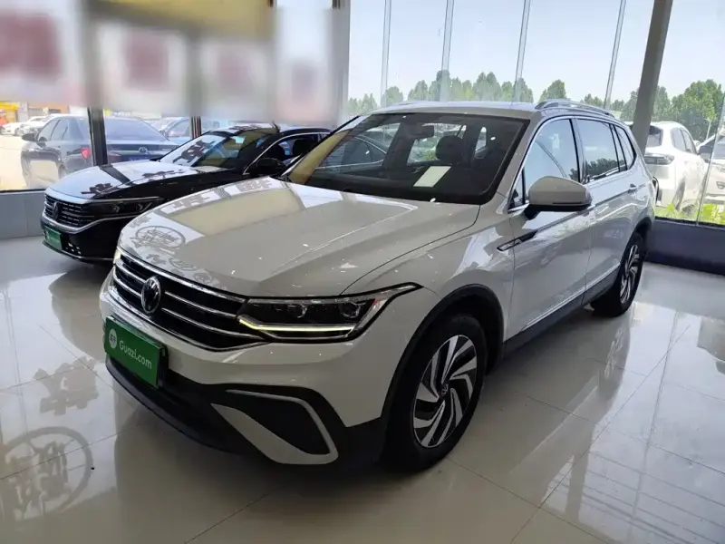 Volkswagen Tiguan L, 2023