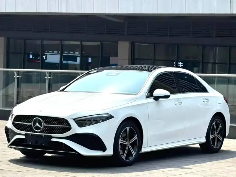 Mercedes-Benz A-Class, 2023 — фото 1