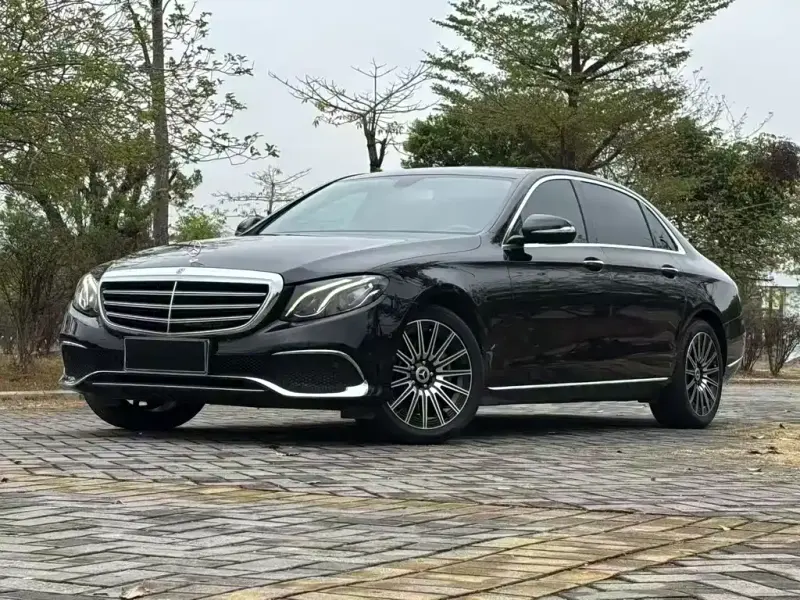 Mercedes-Benz E-Class, 2018 — фото 1