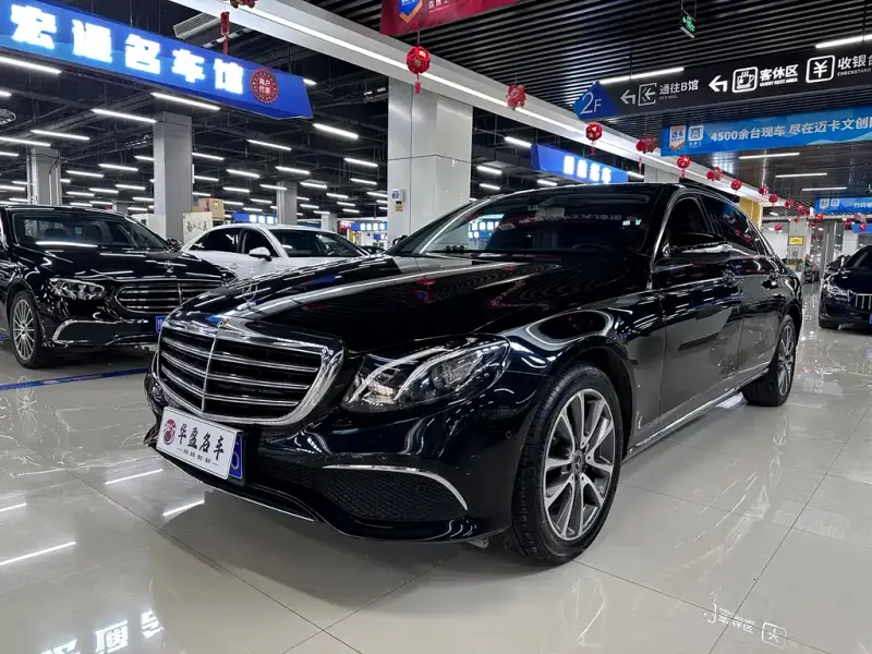 Mercedes-Benz E-Class, 2019 — фото 1