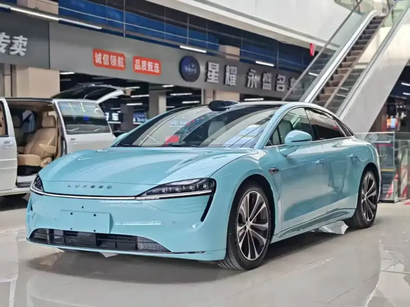 Luxeed Zhijie S7, 2025