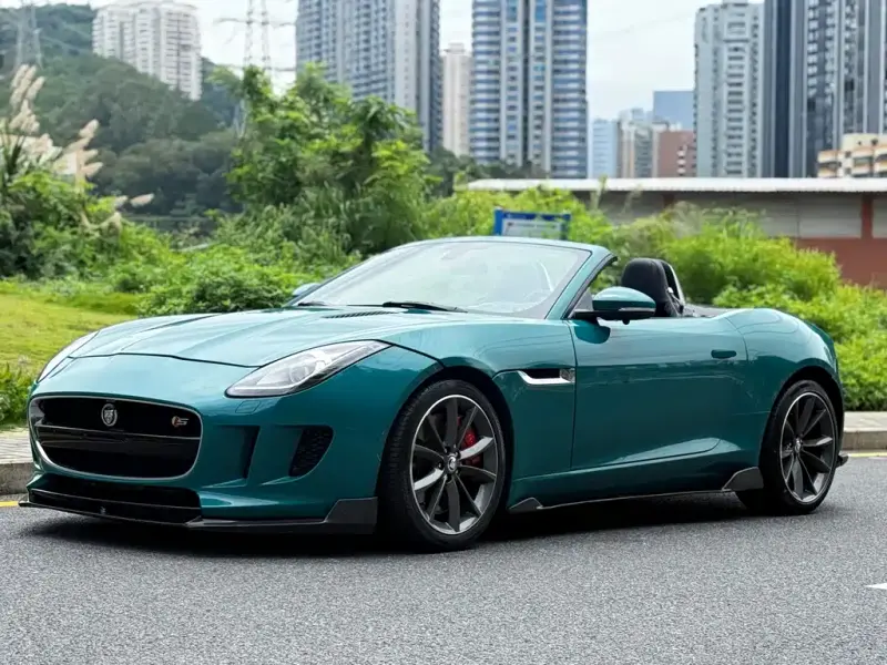 Jaguar F-TYPE, 2014