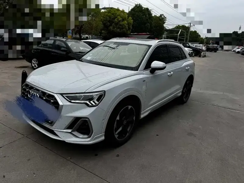 Audi Q3, 2022