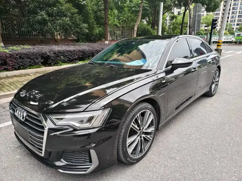 Audi A6L, 2022