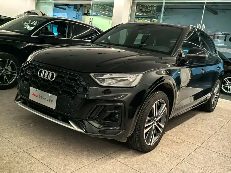 Audi Q5L, 2024